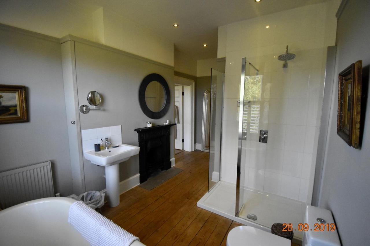 King Room with Garden View